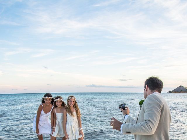 La boda de Armando y Claudia en Playa del Carmen, Quintana Roo 32