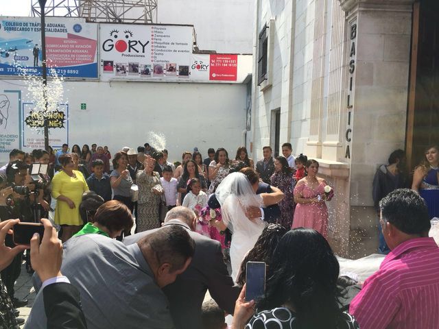 La boda de Eliseo  y Brenda en Omitlán de Juárez, Hidalgo 4