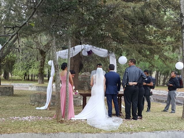 La boda de Eliseo  y Brenda en Omitlán de Juárez, Hidalgo 2