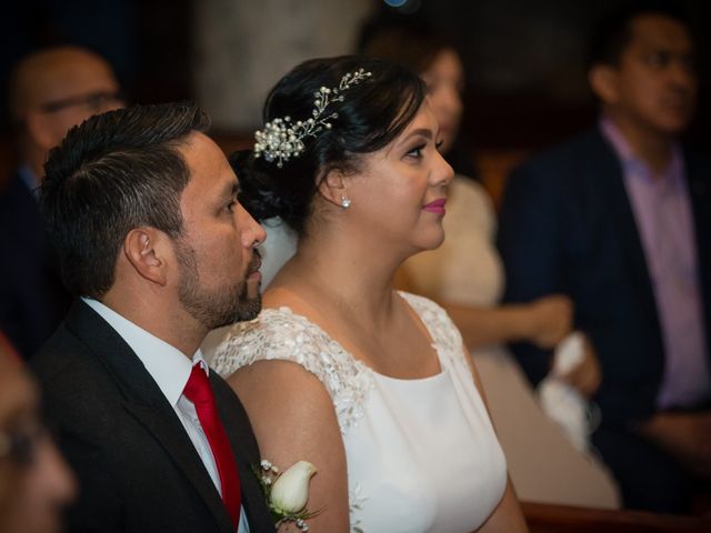 La boda de Alejandro y Glenia en Xalapa, Veracruz 13