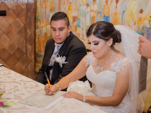 La boda de Osvaldo y Ana en Saltillo, Coahuila 16