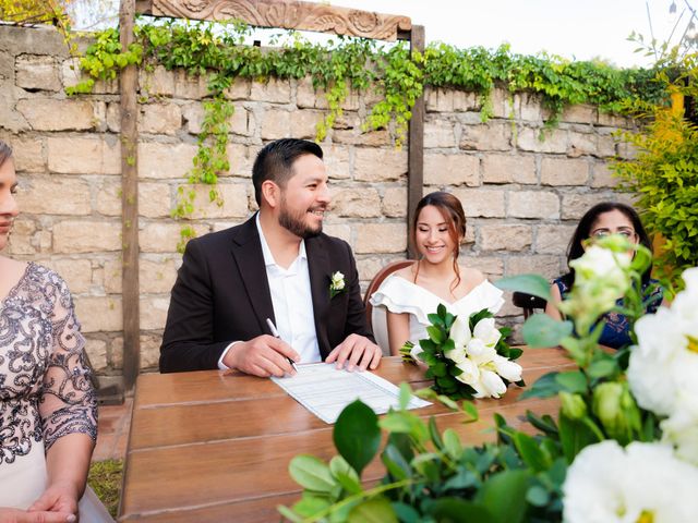 La boda de Luis y Olivia en Saltillo, Coahuila 22