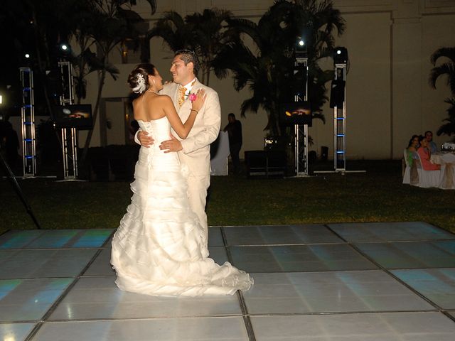 La boda de Karen y Ruben en Manzanillo, Colima 21