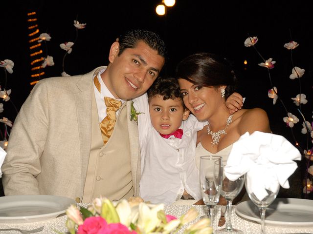 La boda de Karen y Ruben en Manzanillo, Colima 22