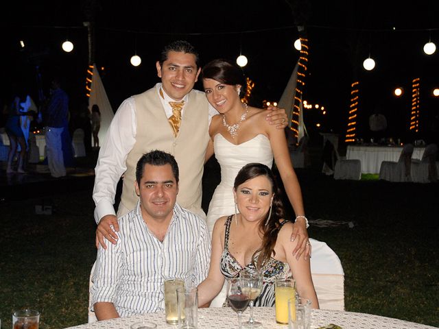 La boda de Karen y Ruben en Manzanillo, Colima 25