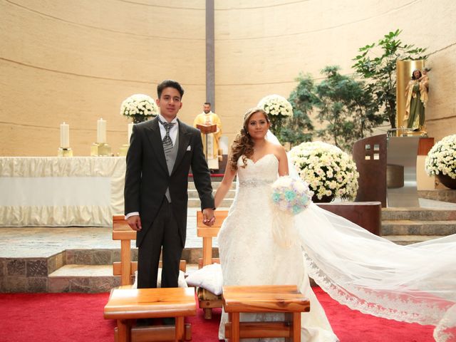 La boda de Eduardo y Erika  en Tlalpan, Ciudad de México 28
