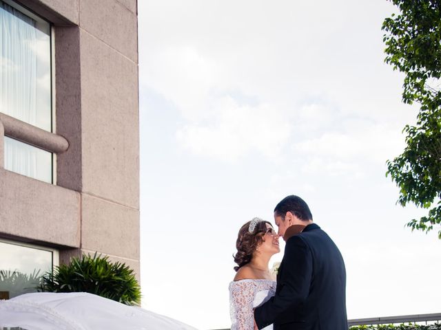 La boda de Carlos y Tania en Cuauhtémoc, Ciudad de México 31