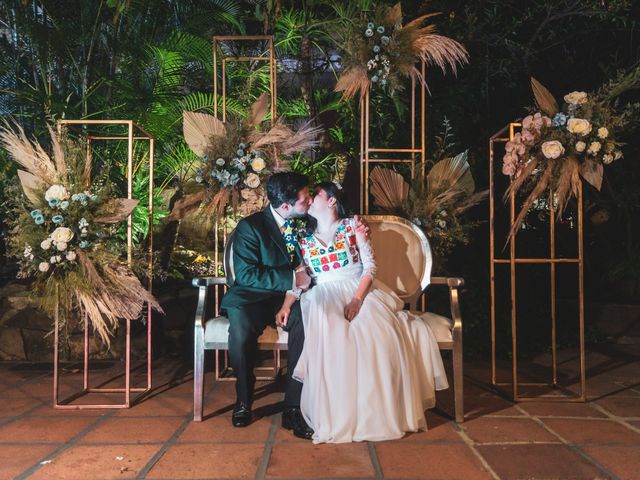 La boda de Emilio y Velia en Oaxaca, Oaxaca 70