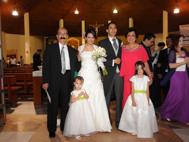 La boda de Carlos y Alejandra en Tlajomulco de Zúñiga, Jalisco 22