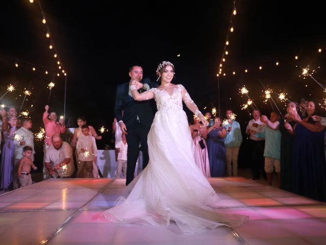 La boda de Brandon y Aris en Puerto Vallarta, Jalisco 18