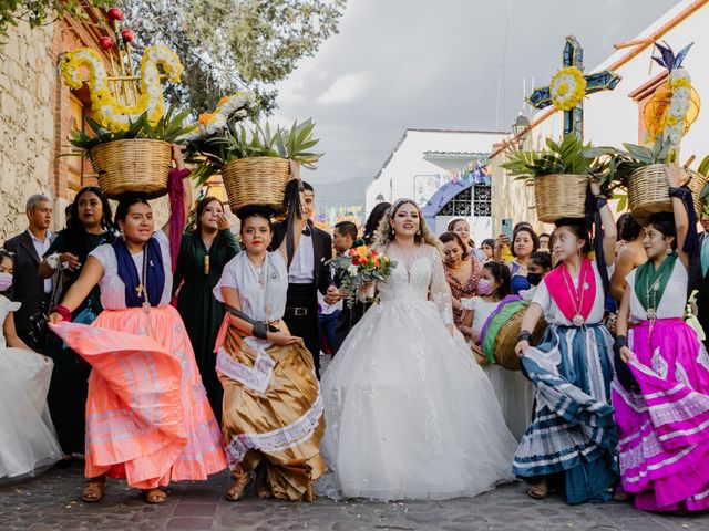 La boda de Angel y Leidy en Oaxaca, Oaxaca 50