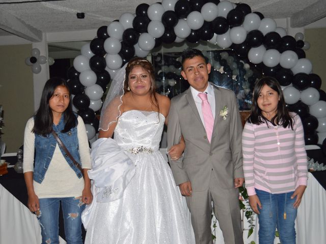 La boda de Eliseo y Pilar en Iztapalapa, Ciudad de México 24