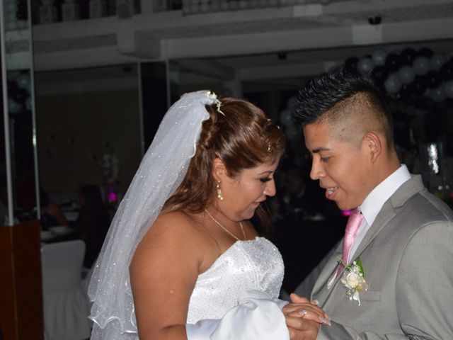 La boda de Eliseo y Pilar en Iztapalapa, Ciudad de México 28