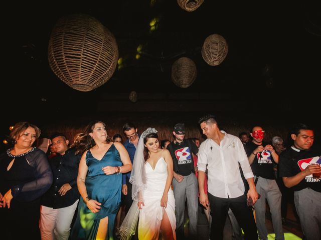 La boda de Luis y Karen en Cancún, Quintana Roo 39