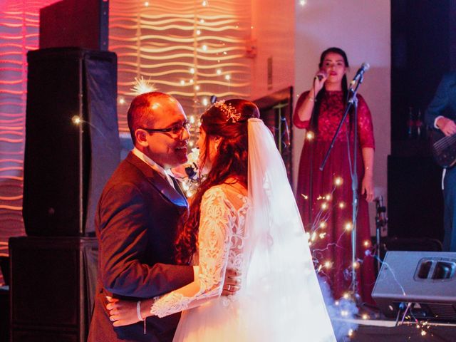 La boda de Omar y Karina en Saltillo, Coahuila 12