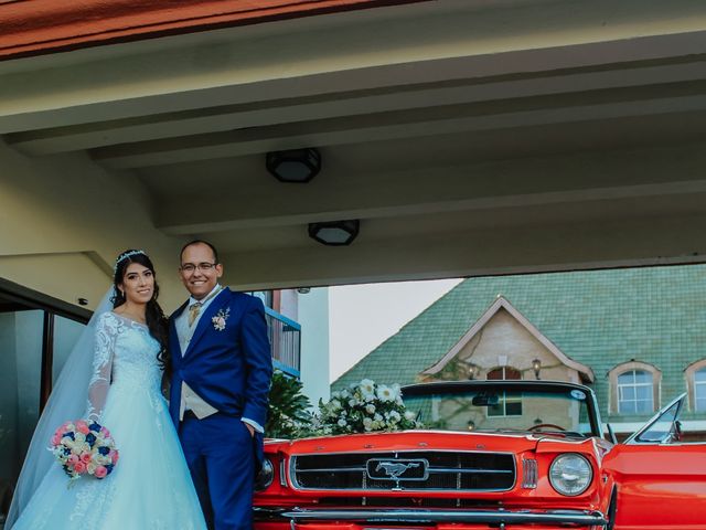 La boda de Omar y Karina en Saltillo, Coahuila 18