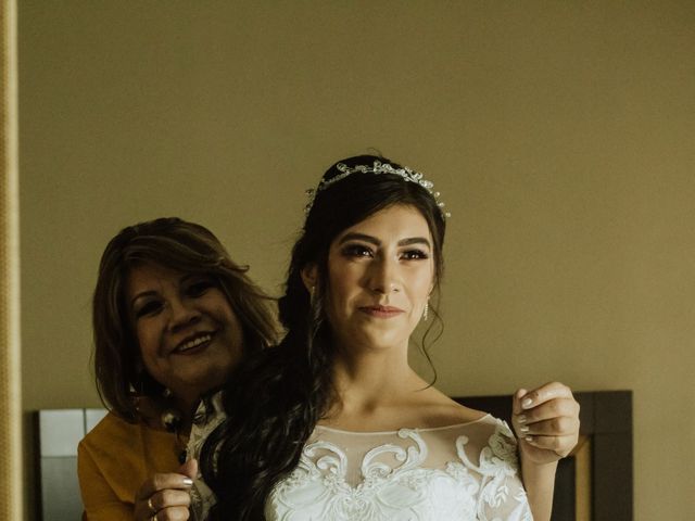 La boda de Omar y Karina en Saltillo, Coahuila 28