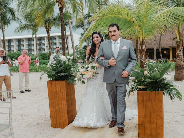 La boda de Álex y Jesy en Puerto Aventuras, Quintana Roo 28