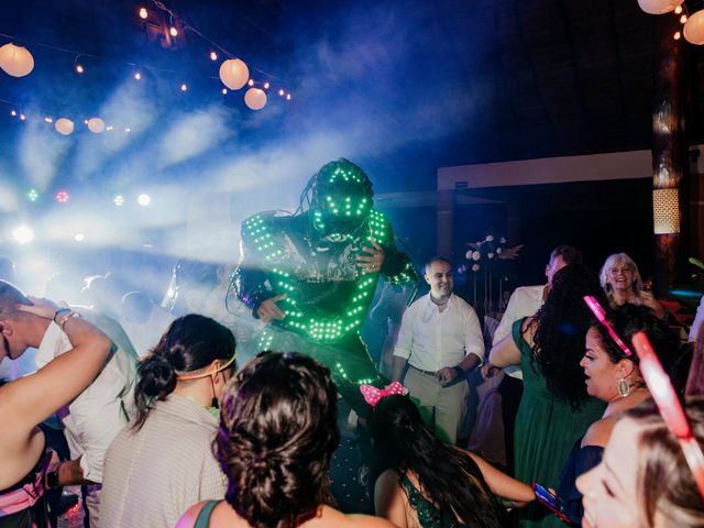 La boda de Álex y Jesy en Puerto Aventuras, Quintana Roo 43