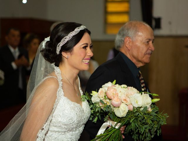 La boda de Arturo y Mónica en Guadalajara, Jalisco 27