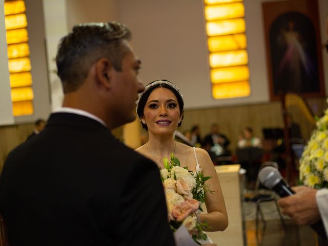 La boda de Arturo y Mónica en Guadalajara, Jalisco 35