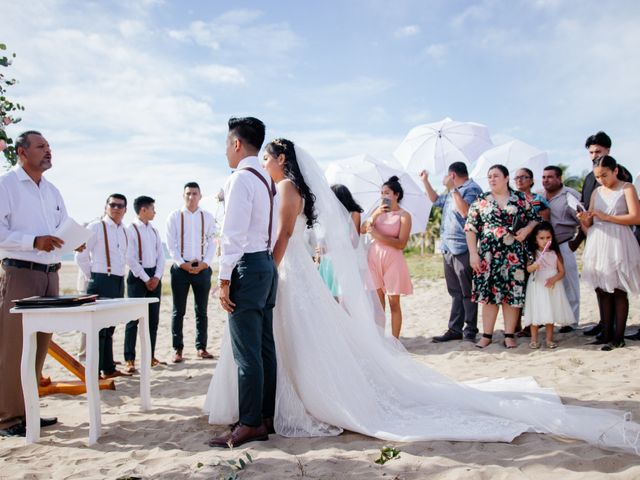 La boda de Raul y Iveth en José Azueta, Guerrero 24