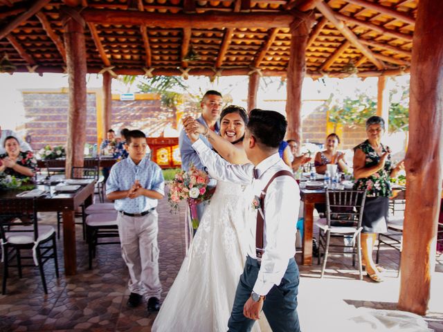 La boda de Raul y Iveth en José Azueta, Guerrero 33