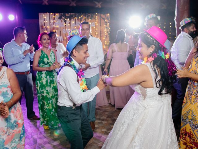 La boda de Raul y Iveth en José Azueta, Guerrero 50
