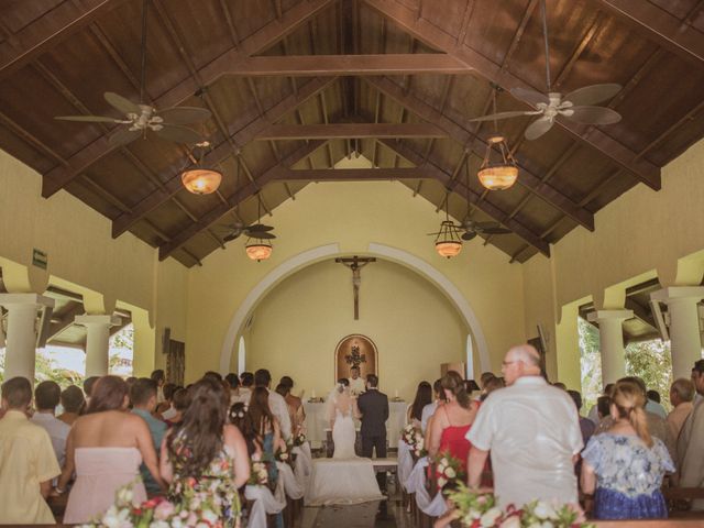 La boda de Juan y Fernanda en Nuevo Vallarta, Nayarit 32