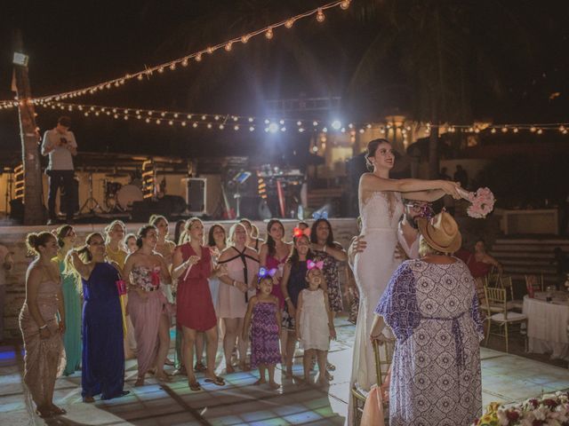 La boda de Juan y Fernanda en Nuevo Vallarta, Nayarit 111