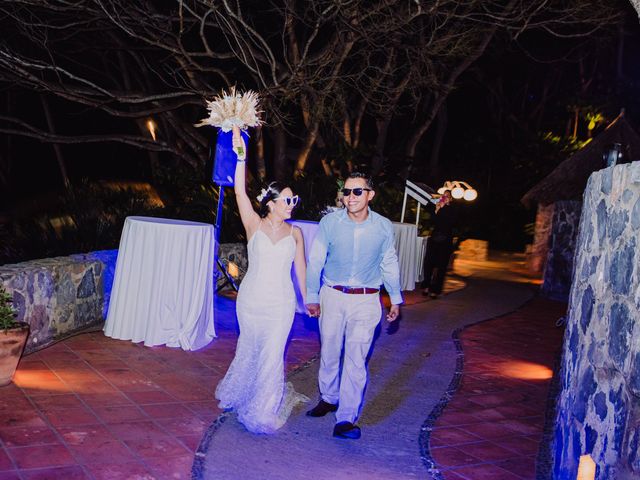 La boda de Francisco  y Julieta  en Ixtapa Zihuatanejo, Guerrero 9