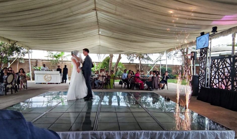 La boda de Thomas y María en Tepoztlán, Morelos