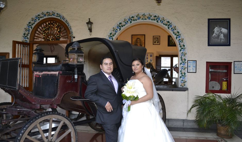 La boda de Mario y Silvia en Coatepec, Veracruz