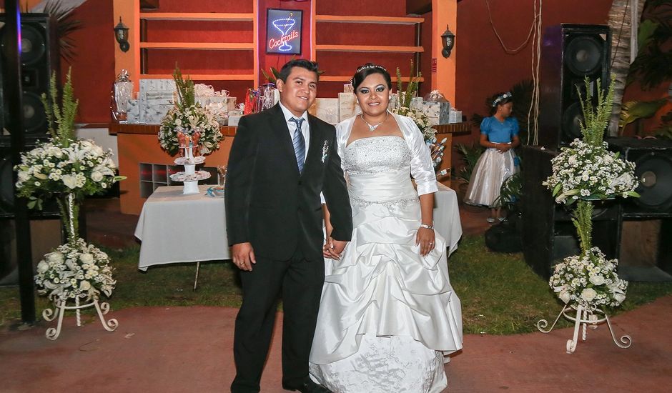 La boda de Maribel y Abraham en Progreso, Yucatán