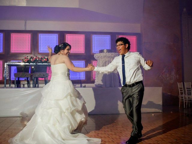 La boda de Roberto y Lizeth en Ciudad Juárez, Chihuahua 32