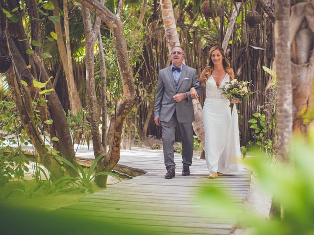 La boda de Arturo y Sara en Tulum, Quintana Roo 3