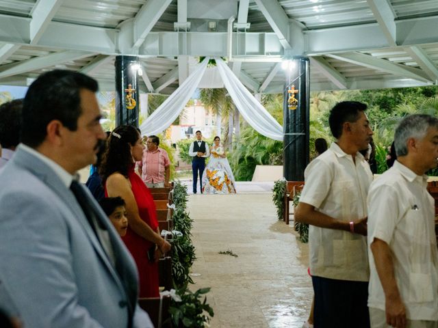 La boda de Emmanuel y Karla en Ixtapa Zihuatanejo, Guerrero 37