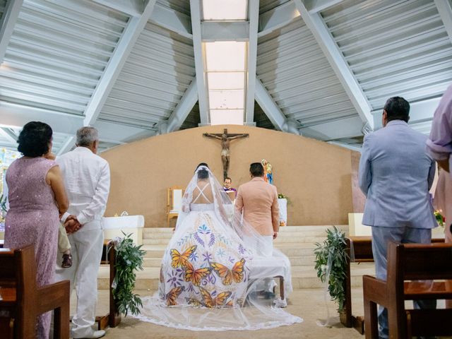 La boda de Emmanuel y Karla en Ixtapa Zihuatanejo, Guerrero 42
