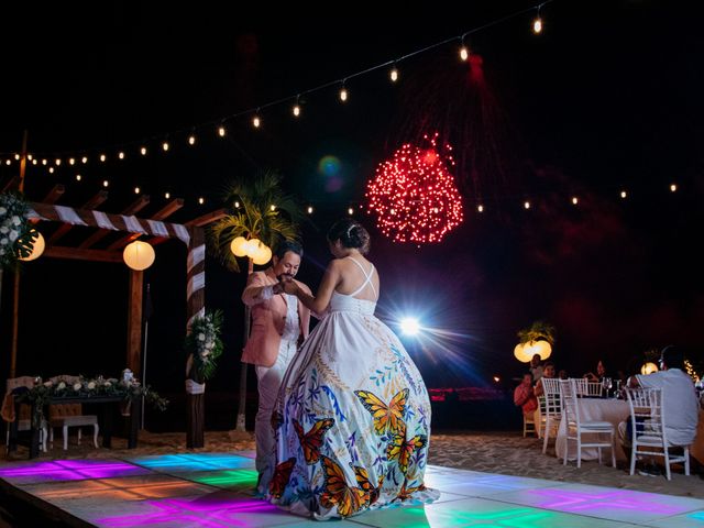 La boda de Emmanuel y Karla en Ixtapa Zihuatanejo, Guerrero 53
