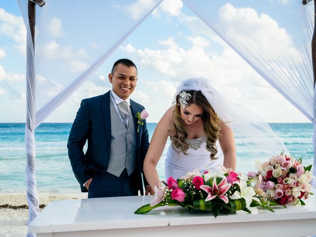 La boda de Elias  y Elizabeth  en Cancún, Quintana Roo 3