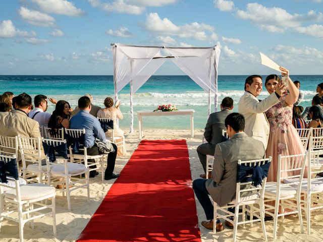 La boda de Elias  y Elizabeth  en Cancún, Quintana Roo 9