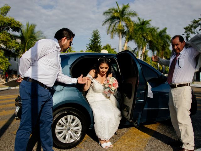 La boda de Osvaldo y Erika en Ixtapa Zihuatanejo, Guerrero 8