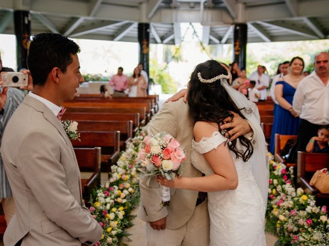 La boda de Osvaldo y Erika en Ixtapa Zihuatanejo, Guerrero 24
