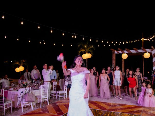 La boda de Osvaldo y Erika en Ixtapa Zihuatanejo, Guerrero 63