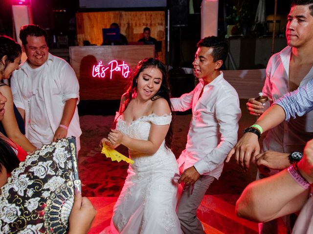 La boda de Osvaldo y Erika en Ixtapa Zihuatanejo, Guerrero 82