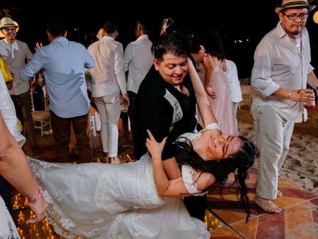 La boda de Osvaldo y Erika en Ixtapa Zihuatanejo, Guerrero 91