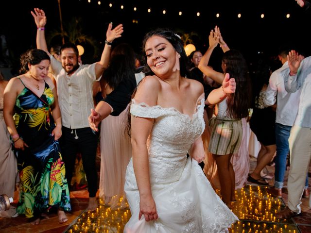 La boda de Osvaldo y Erika en Ixtapa Zihuatanejo, Guerrero 92