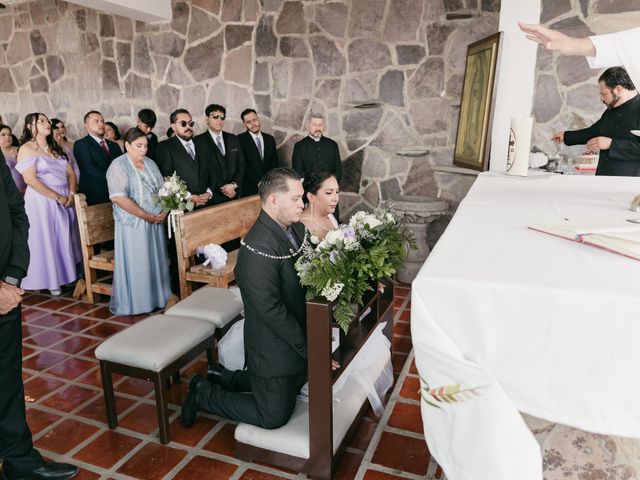 La boda de Alfredo y Gaby en Guadalajara, Jalisco 5