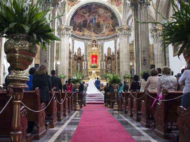 La boda de Carlos y Lydia en Coyoacán, Ciudad de México 25