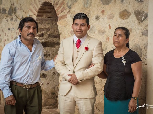 La boda de Saúl y Johana en Tecpatán, Chiapas 10